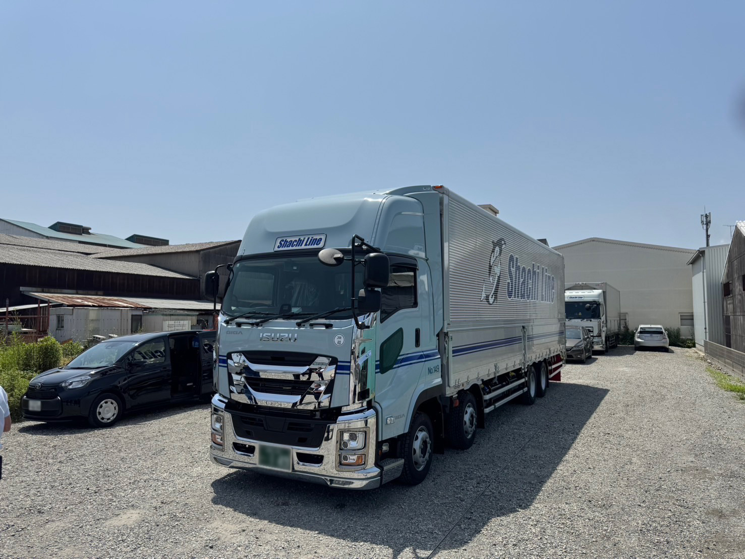 姫路営業所に新設して初の新車導入致しました。